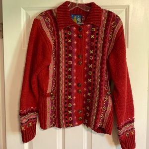 Newark handcrafted in Nepal Icelandic wool sweater